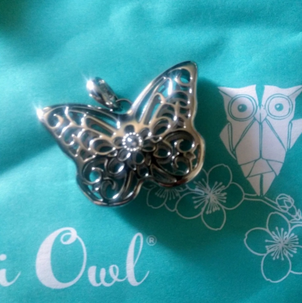Origami Owl Butterfly Locket w/Swarovski Crystal